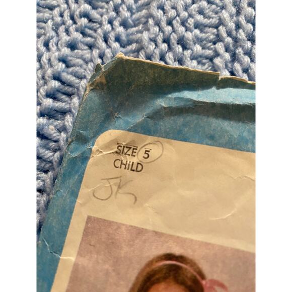 Simplicity Sewing pattern 9250 kids nightgown pajamas - Picture 2 of 5